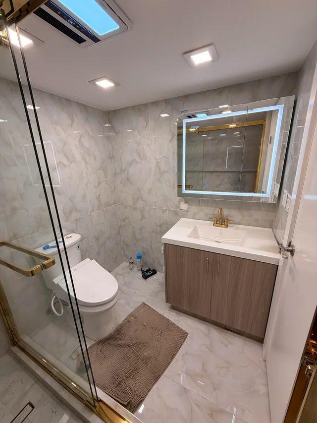 Before: an unstyled bathroom prior to the virtual staging concept